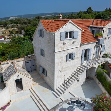 Villa Komelo Škrip Exterior foto