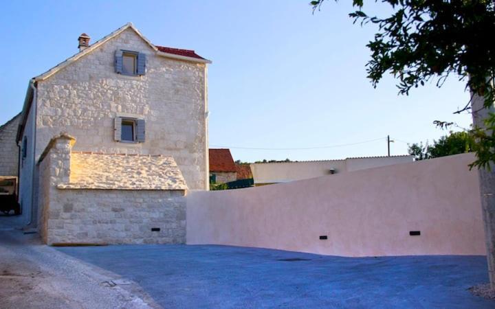 Villa Komelo Škrip Exterior foto