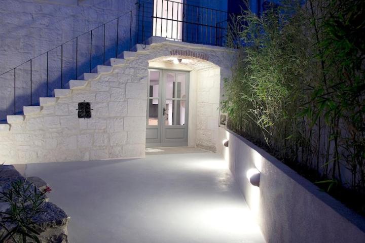 Villa Komelo Škrip Exterior foto